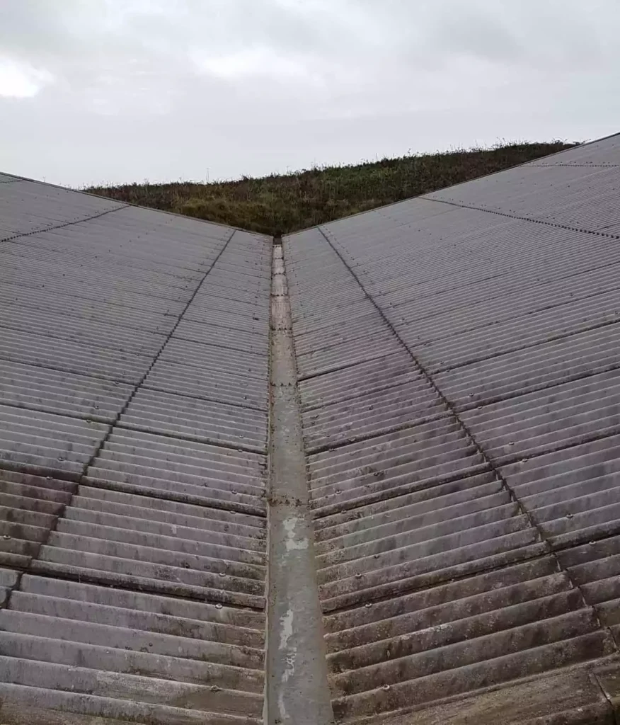 Gutter cleaning in Cornwall & Devon